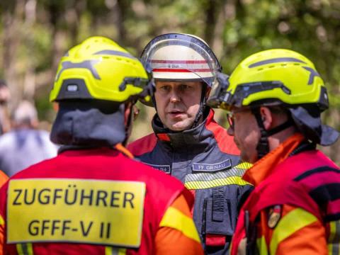 Im Fuchsbau - GFFF-V Lagebesprechung