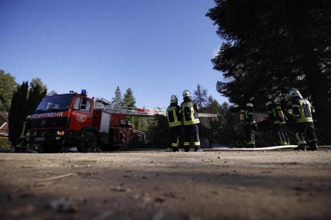2026-03-04: Drehleiter vor Ort - FF Ostheide, Claas Steinhauer